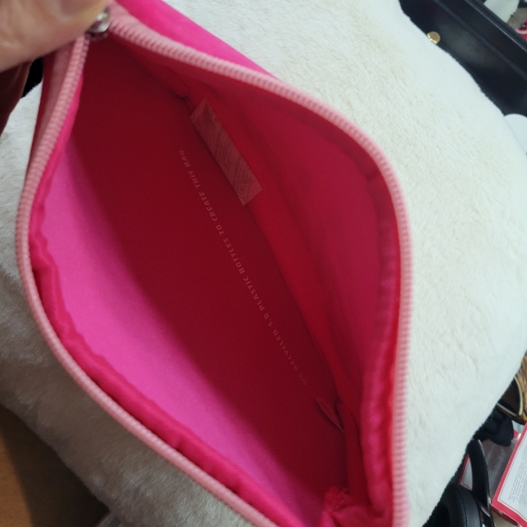 Benefit Cosmetic Bag - Picture 6 of 10